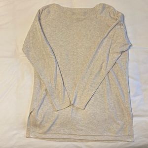 GAP Women’s lightweight tunic sweater